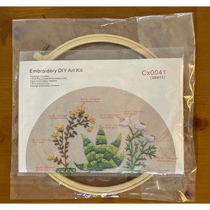 PLANTS IN POTS Embroidery DIY Art Kit Hoop Cloth Needles Thread NEW IN PACKAGE